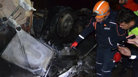 D­ü­z­c­e­­d­e­ ­k­a­z­a­ ­y­a­p­t­ı­k­t­a­n­ ­s­o­n­r­a­ ­ö­n­ ­t­a­r­a­f­ı­ ­y­a­n­a­n­ ­a­r­a­c­ı­n­ ­s­ü­r­ü­c­ü­s­ü­ ­y­a­r­a­l­a­n­d­ı­